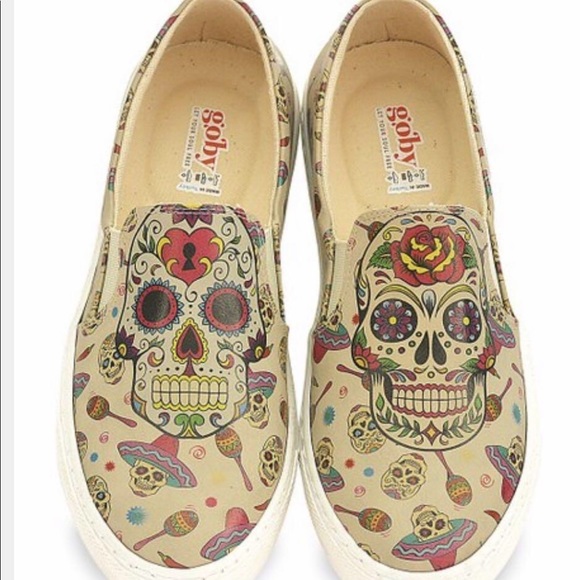 Awesome Goby brand skull slip-ons. NIB $45. - Picture 6 of 8